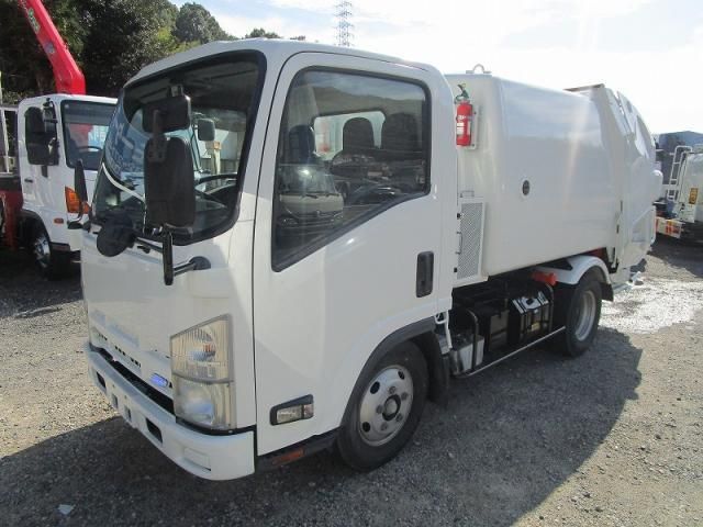 ISUZU ELF 2013
