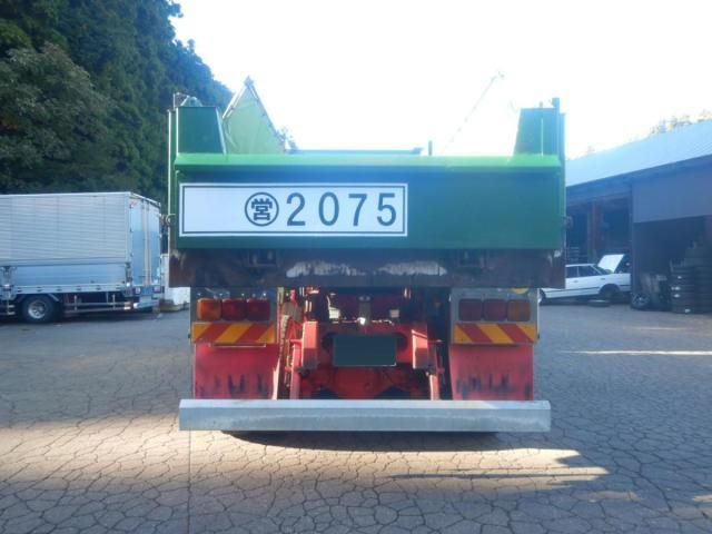 NISSAN DIESEL Quon 2014