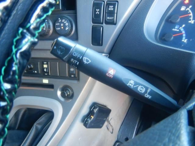 NISSAN DIESEL Quon 2014