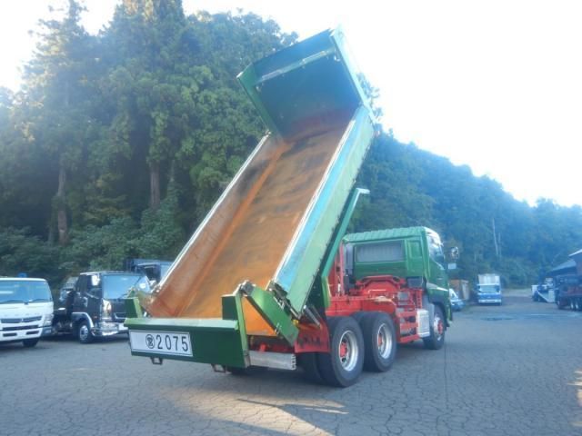 NISSAN DIESEL Quon 2014