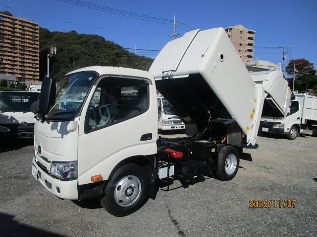 HINO DUTRO 2025