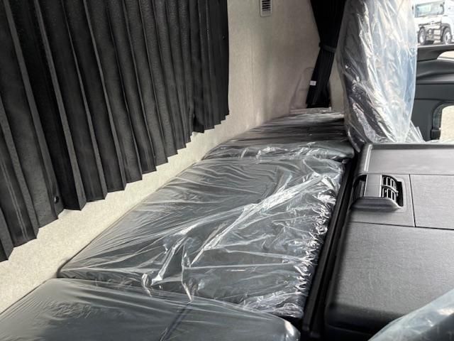 MITSUBISHI FUSOU SUPER GREAT 2025