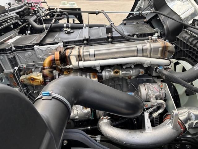 MITSUBISHI FUSOU SUPER GREAT 2025