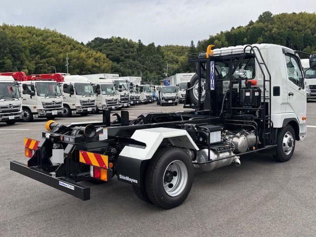 MITSUBISHI FUSOU FIGHTER 2025