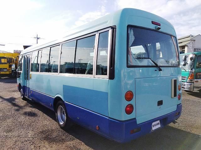 MITSUBISHI ROSA 2010