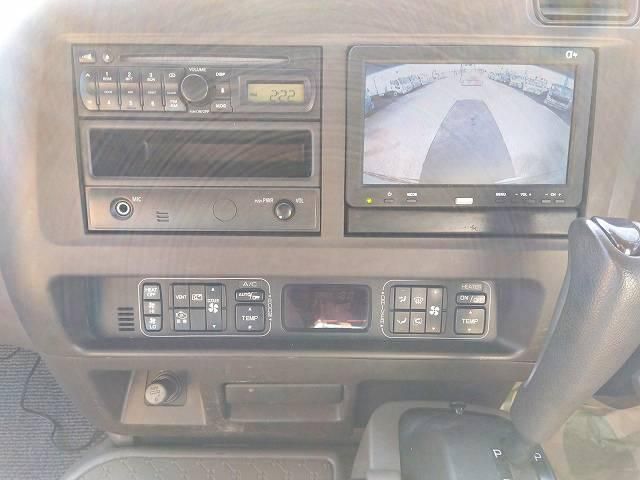 MITSUBISHI ROSA 2010