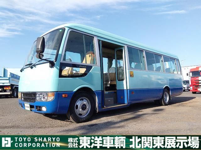 MITSUBISHI ROSA 2010