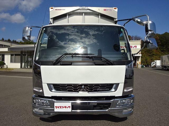 MITSUBISHI FUSOU FIGHTER 2024