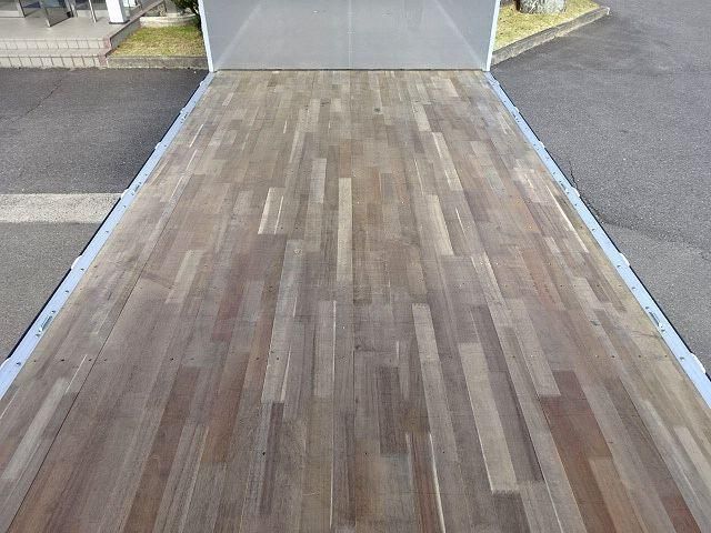 MITSUBISHI FUSOU FIGHTER 2024