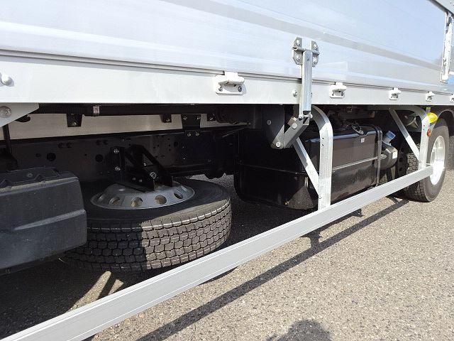 MITSUBISHI FUSOU FIGHTER 2024