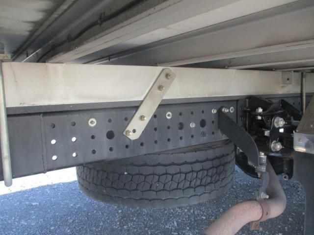 MITSUBISHI CANTER 2019