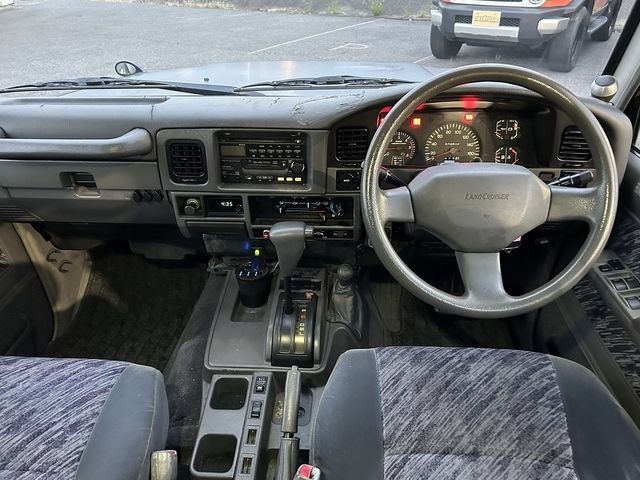 TOYOTA LANDCRUISER PRADO 1995