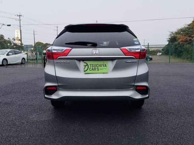 HONDA SHUTTLE HYBRID 2016