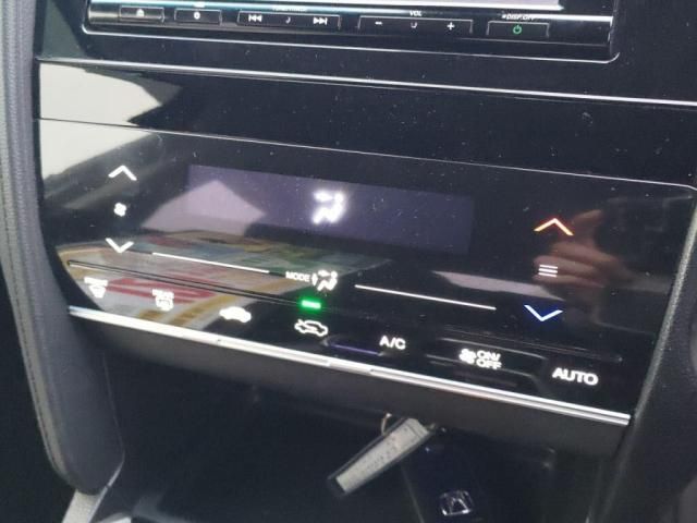 HONDA SHUTTLE HYBRID 2016