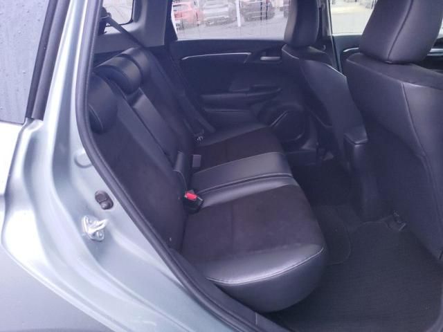 HONDA SHUTTLE HYBRID 2016