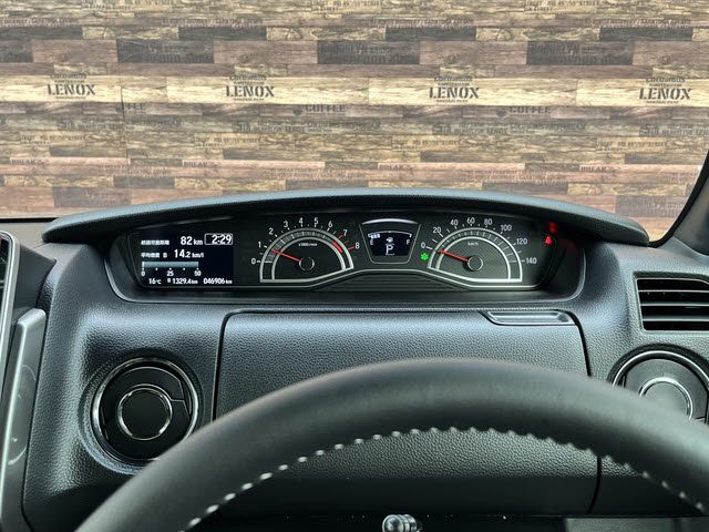 HONDA N BOX CUSTOM 2022