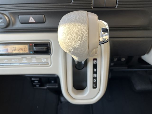 SUZUKI WAGON R SMILE 2024