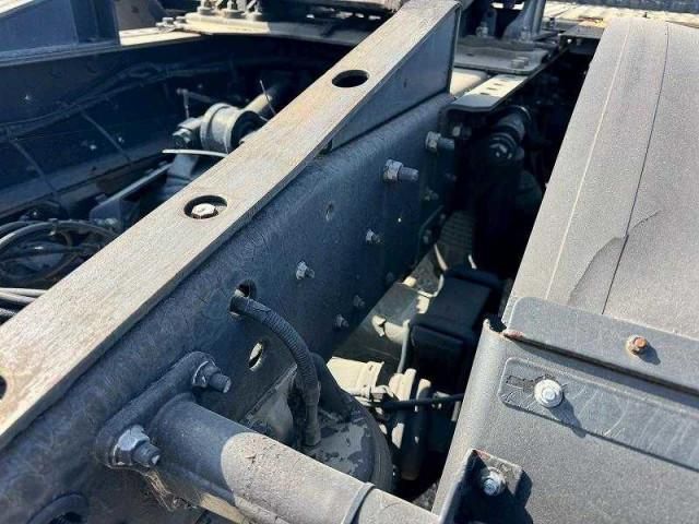 NISSAN DIESEL Quon 2015