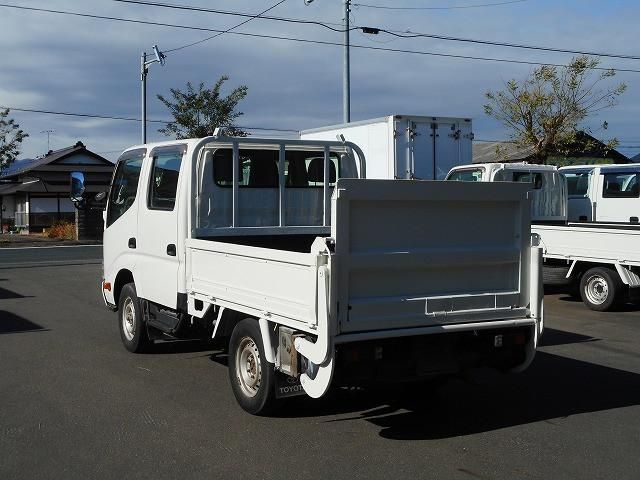 TOYOTA DYNA 2014