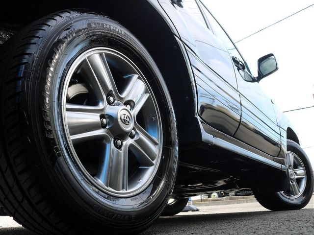 TOYOTA LANDCRUISER van 2005