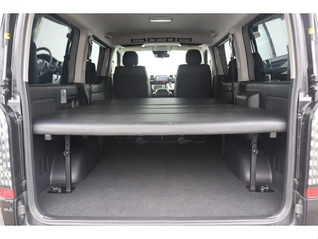 TOYOTA HIACE van 2WD 2022