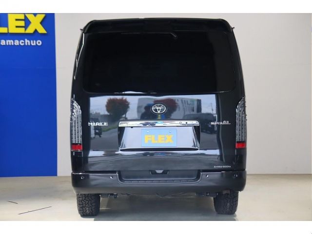 TOYOTA HIACE van 2WD 2022