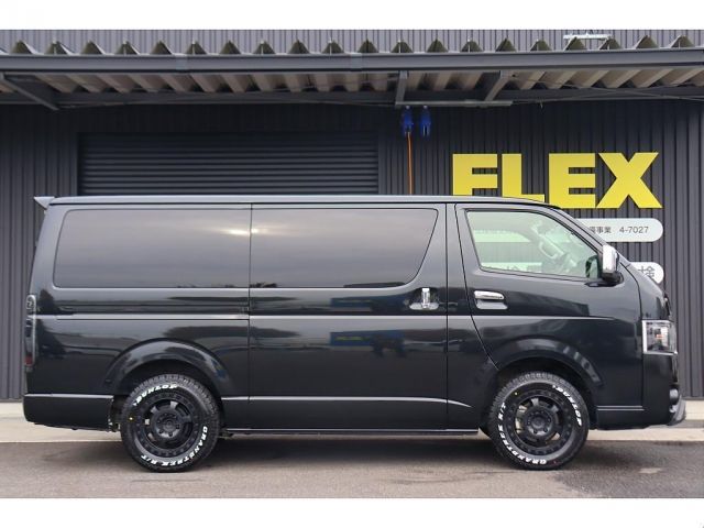 TOYOTA HIACE van 2WD 2022