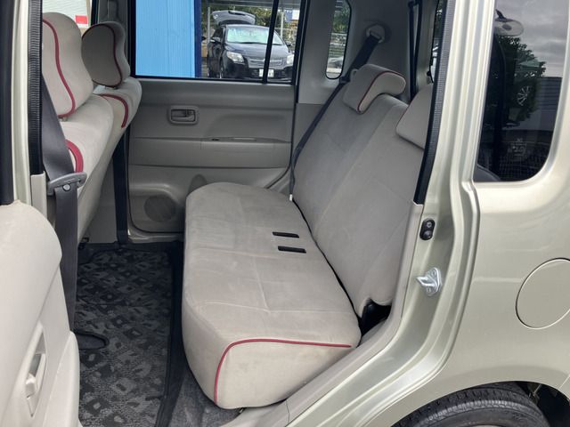 DAIHATSU MOVE CONTE 2010