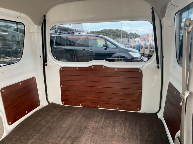 MITSUBISHI MINICAB van 2021