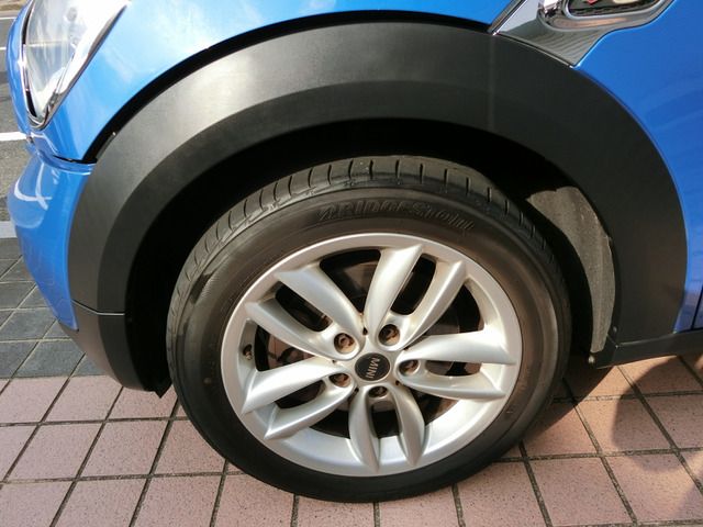 BMW BMW MINI COOPER S CROSSOVER 2012