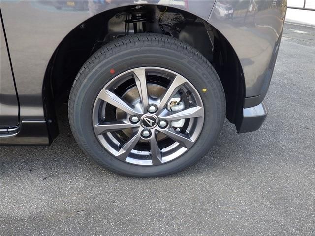 DAIHATSU MOVE 4WD 2025