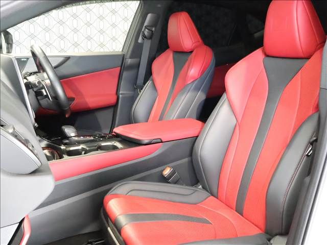 TOYOTA LEXUS NX350h 2023