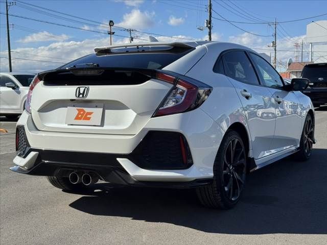 HONDA CIVIC hatchback 2019