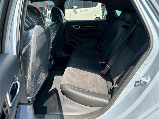 HONDA CIVIC hatchback 2025