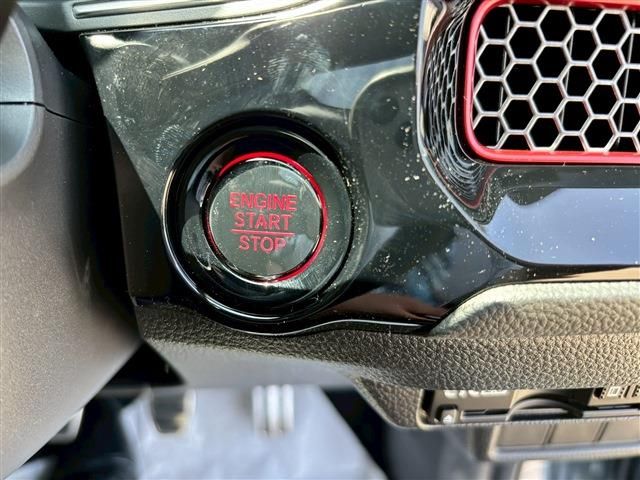 HONDA CIVIC hatchback 2025