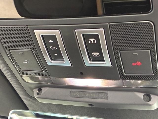 ROVER ROVER DEFENDER 2022