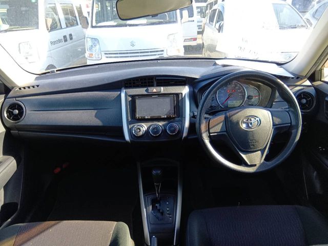 TOYOTA COROLLA FIELDER 2016