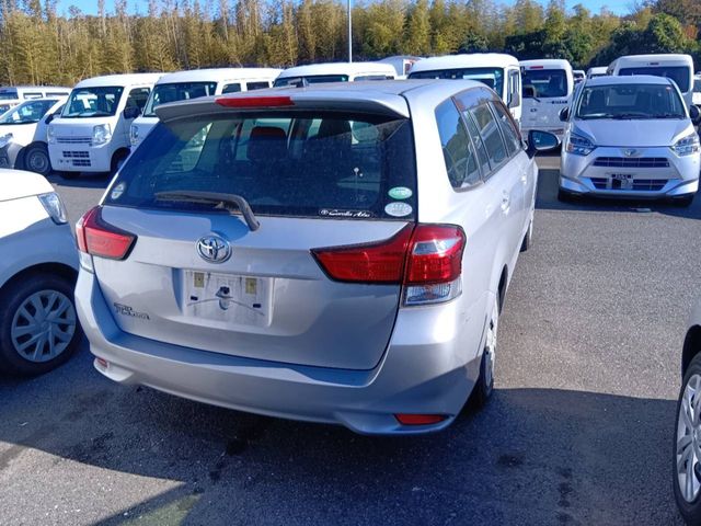 TOYOTA COROLLA FIELDER 2016