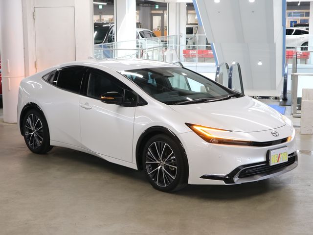 TOYOTA PRIUS 2023