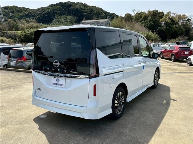 NISSAN SERENA  WG 2025