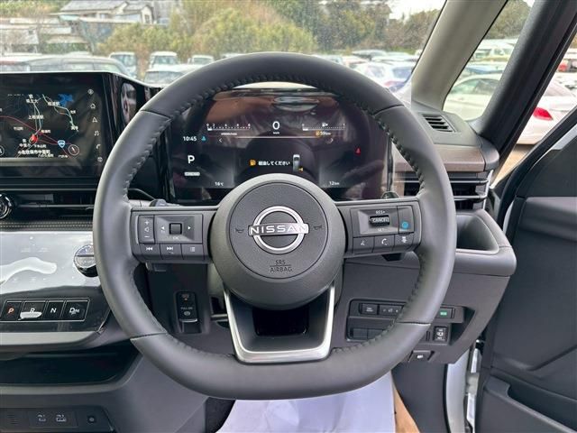 NISSAN SERENA  WG 2025