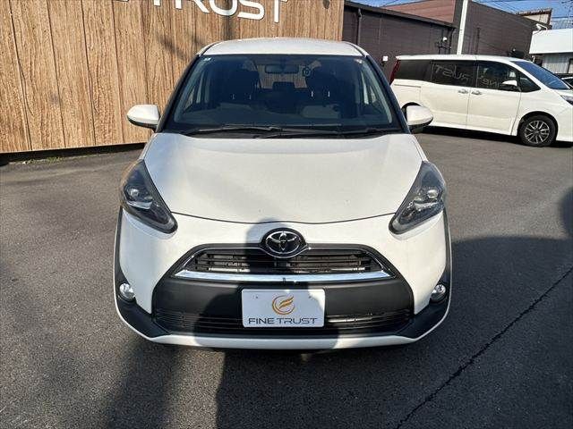TOYOTA SIENTA 2016