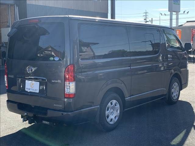 TOYOTA HIACE van 2WD 2018
