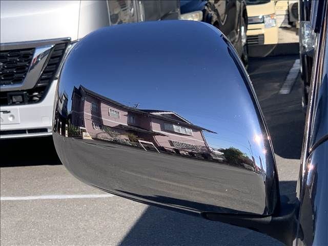 TOYOTA HIACE van 2WD 2018