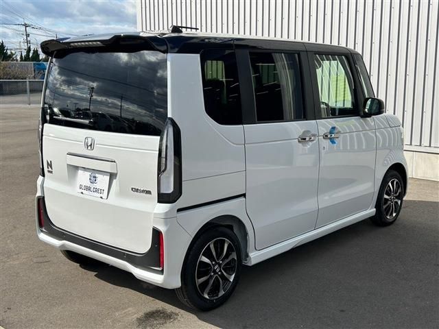 HONDA N BOX CUSTOM 2024