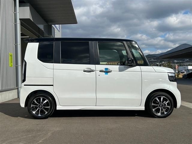 HONDA N BOX CUSTOM 2024