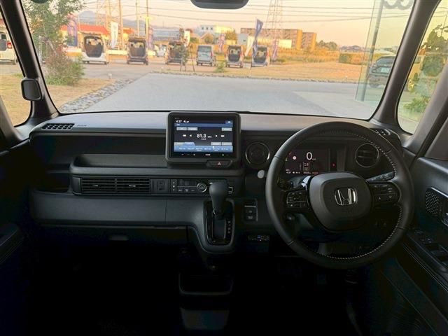 HONDA N BOX CUSTOM 2024