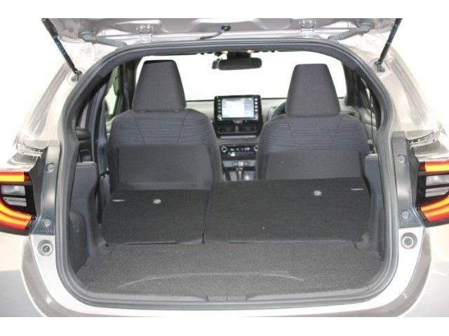 TOYOTA YARIS HYBRID 2020