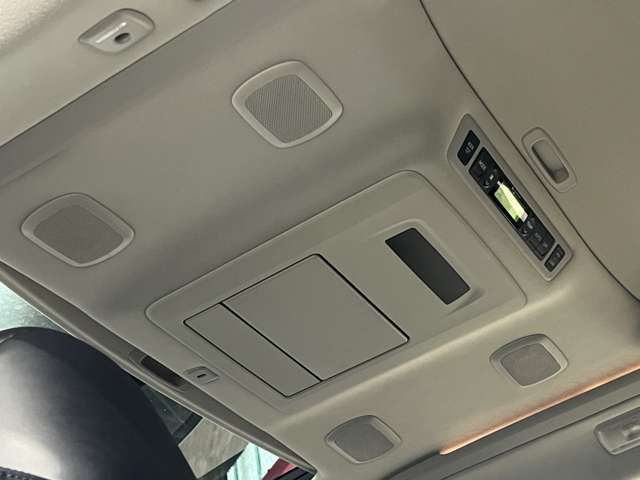 TOYOTA VELLFIRE  HYBRID 4WD 2013