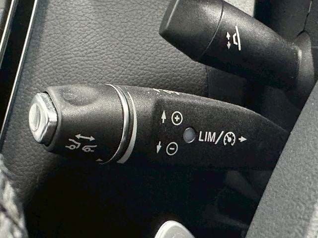 MERCEDES BENZ MERCEDES BENZ C class sedan 2017